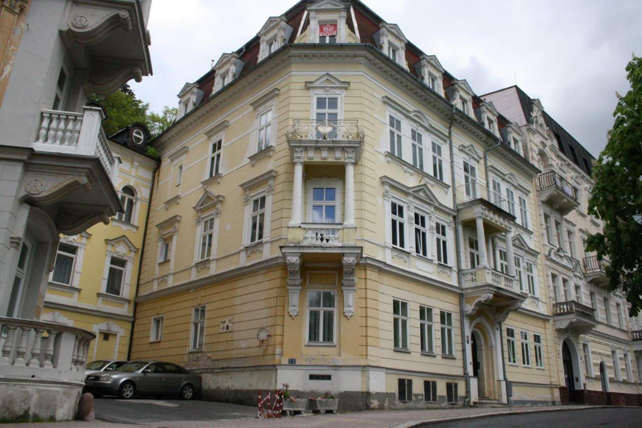 With Love Marienbad Ap . Anglicka Екстер'єр фото